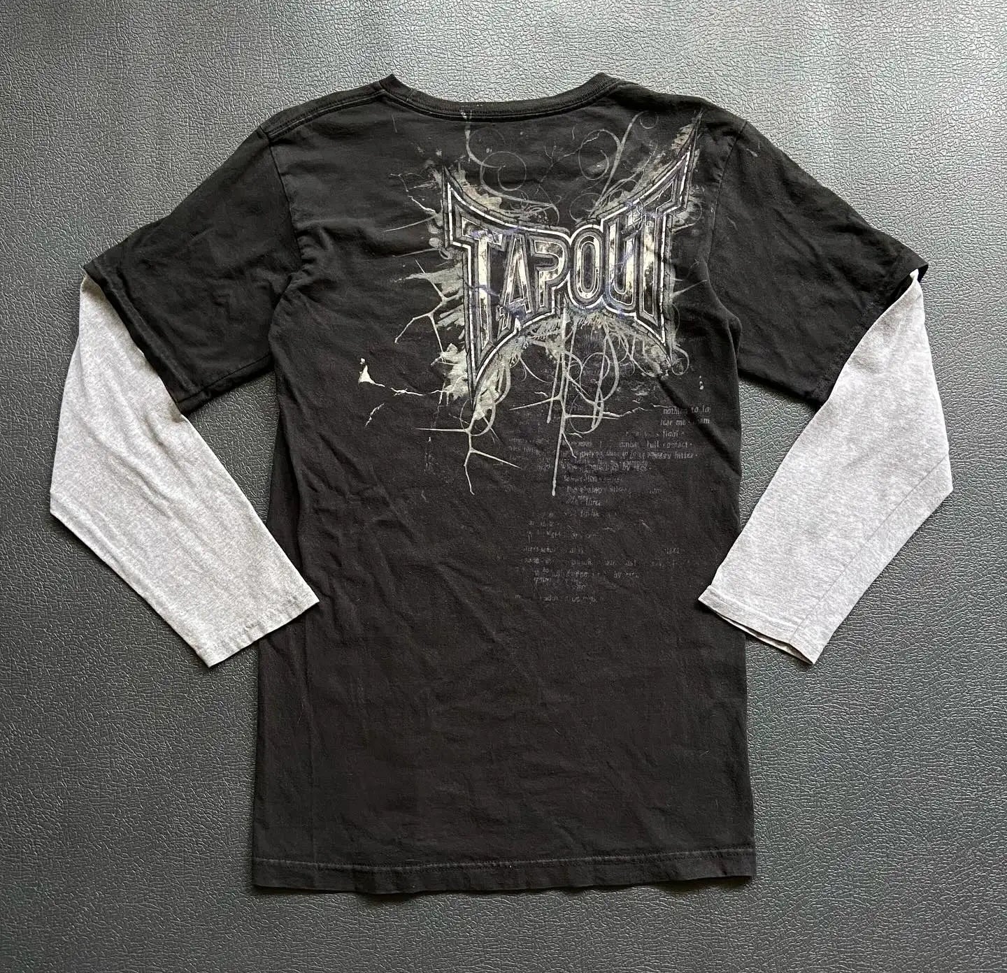 2000s Graphic Tapout T Shirt With Long Sleeve